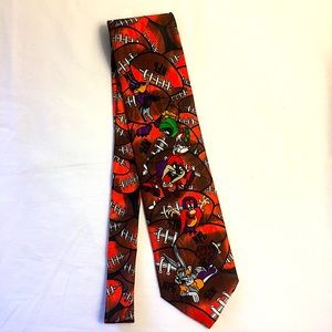 Surrey Team NFL Looney Tunes 1993 Tie